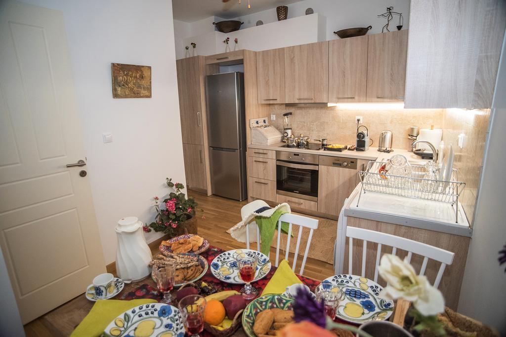 Rastoni Athens Suites Near Acropolis Dış mekan fotoğraf